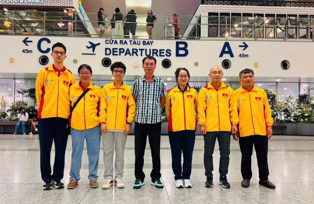 ĐỘI TUYỂN CỜ VUA VIỆT NAM LÊN ĐƯỜNG DỰ OLYMPIAD CỜ VUA THẾ GIỚI 2026